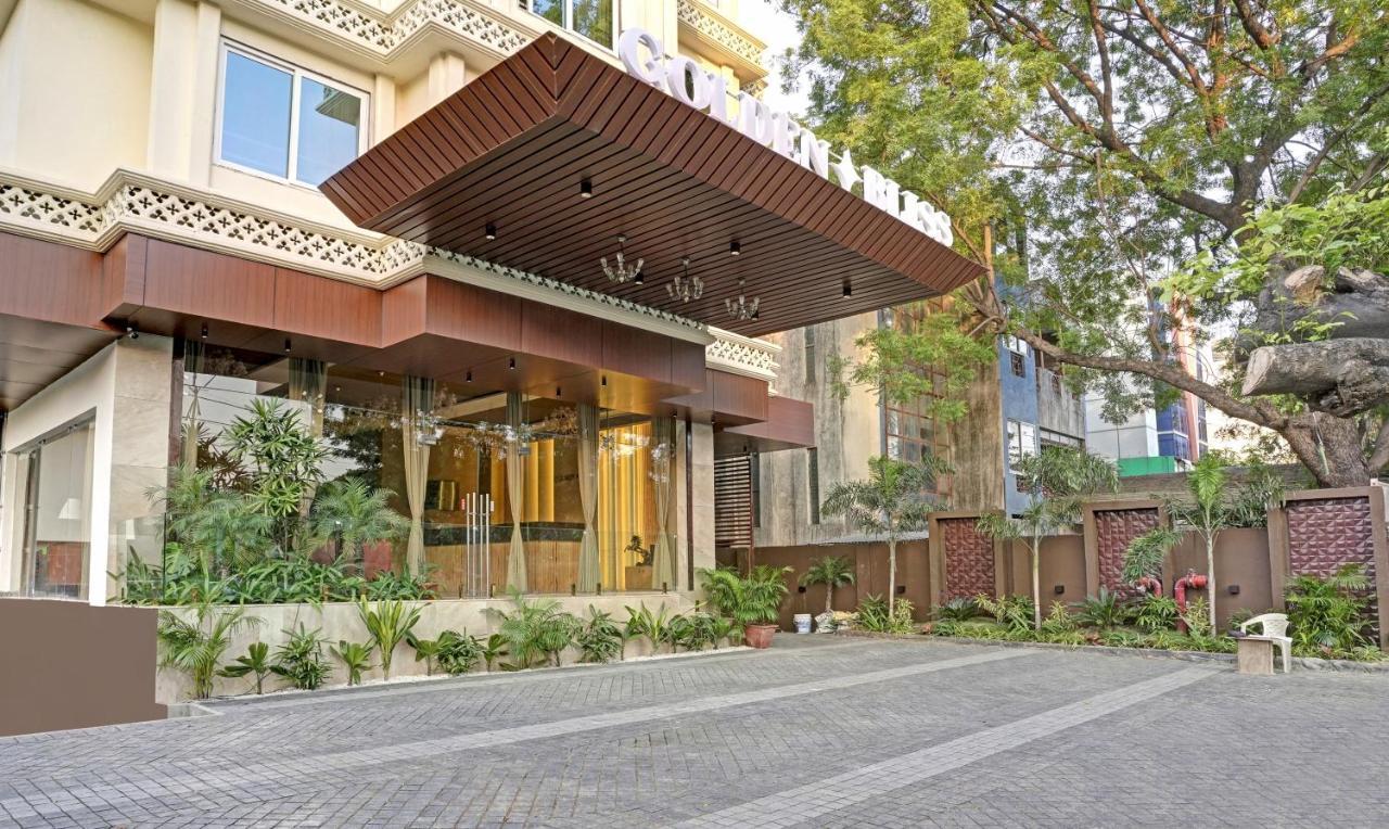 Treebo Premium Golden Bliss Trimurti Nagar Square Nágpur Exteriér fotografie